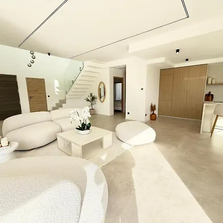 Contemporary With Pool *